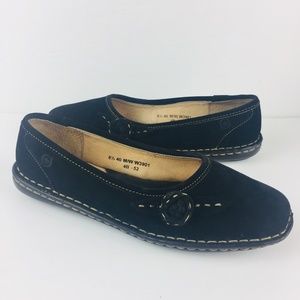 Born Loafer Ballet Flats 8.5 US 40 EUR Black Suede